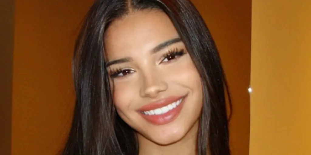 Kiana Dufour Info