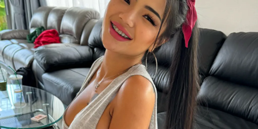 Praew Asian Info