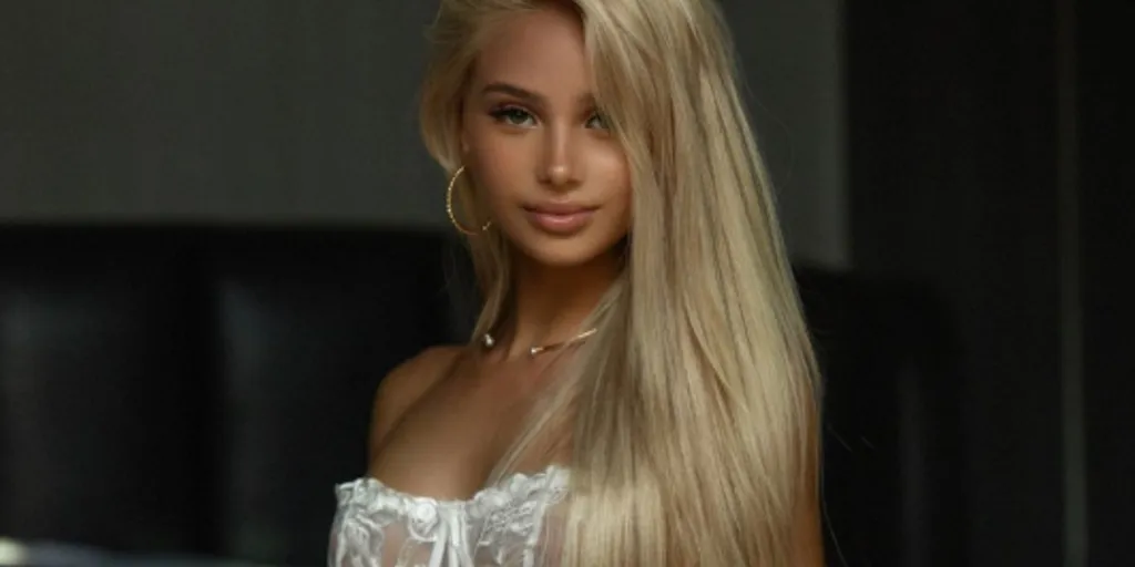 Nastasia Still Info