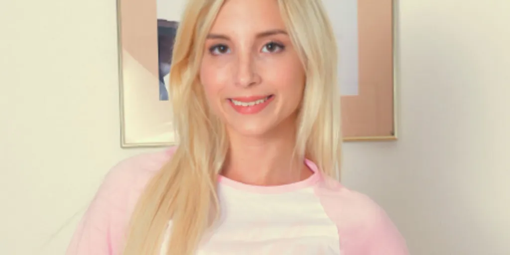 Piper Perri Info