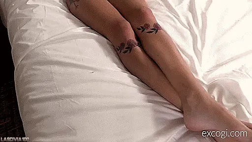 inked babe! porn gif