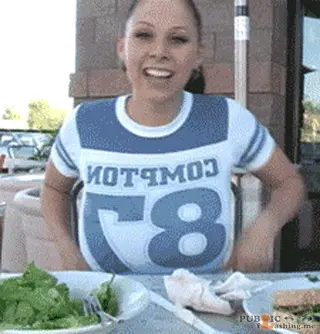 gianna michaels incredible flashing! porn gif