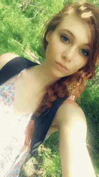 mm - cute redhead shows her perky nipples porn gif