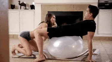 biberonnage pour riley porn gif