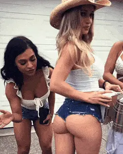that ass got me like yeeeeee haw porn gif