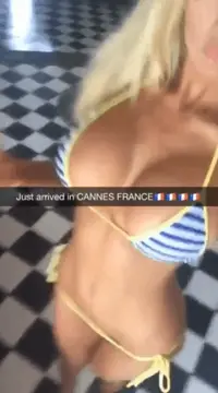 nicolette knows exactly what we want porn gif