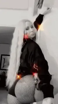 iggy twerking porn gif