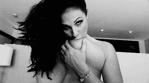 gianna michaels sucking her own tits porn gif