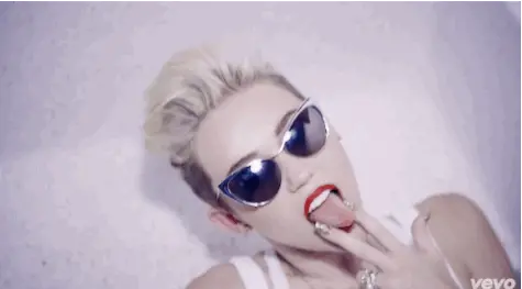 miley cyrus porn gif