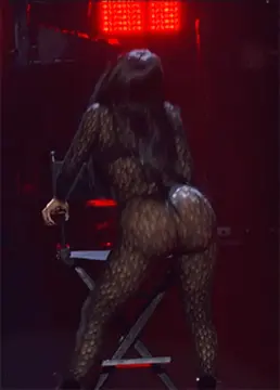 nicki minaj twerking porn gif