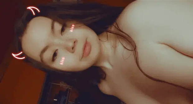 do you like my tits? porn gif