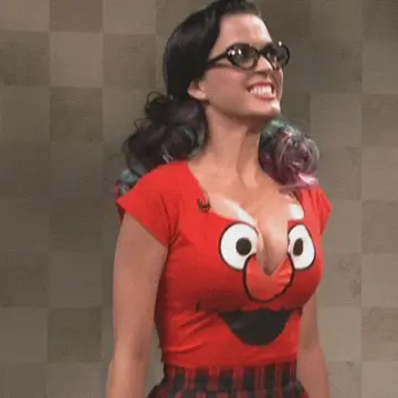 katy perry in elmo shirt on snl porn gif