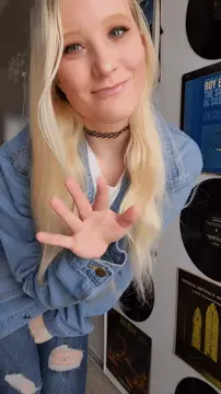 who is she? sarahshaye porn gif