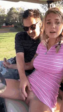 caresse-moi dans la voiturette porn gif