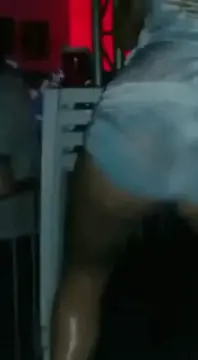 sem calcinha no baile funk porn gif