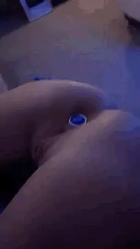 milf upside down twerk with butt plug porn gif