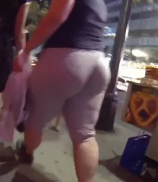 bbw ass mom porn gif