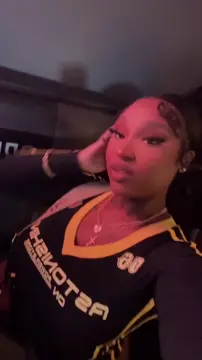 Erica Banks Shaking her Wonky BBL