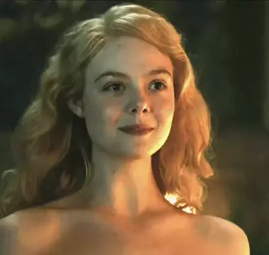 Elle Fanning