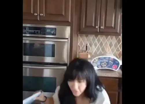Twitch Slut Farms Subs By Showing Her Fat Tits | Cinna | Streamer | American |