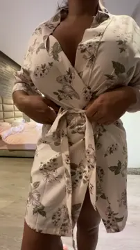 Here’s what my 44 year old naked brown body looks like after 1 pregnancy BrownHotties