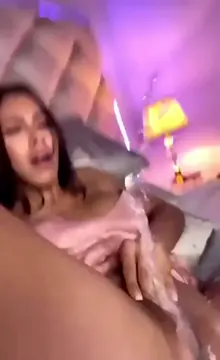 sexy colombian slut squirting