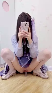 Slut masturbates with vagina nonstop
