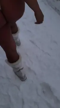 @KailaniKai,, gostosa demais essa coroa , vao lá no perfil dela conferir