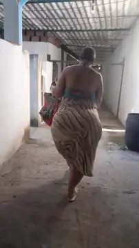 Jiggly Rethickulous Fat Ass IG GILF @KikiCosta