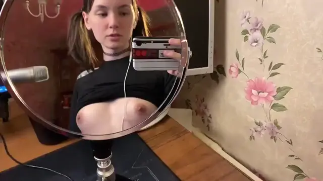 GUh4521XMAE9MIH