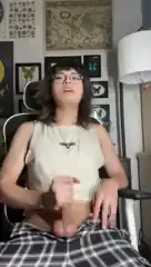 Kiana Vi big balls masturbation