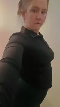 Chloe Loves Showing Her Body