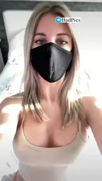 KieraYoung Tiktok 
