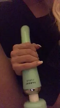 ElsaJeanxxx, elsadreamjean, elsajeanofficial._
