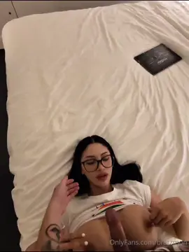Sexy latina made him cum fast