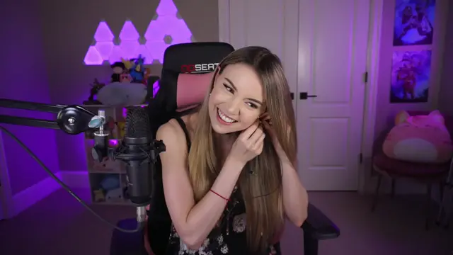 Dizzykitten Fat Titties Twitch Clips