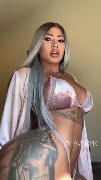 Karen Havary (Queen Havary)