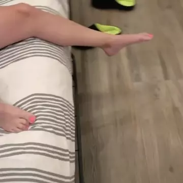 Click here to see nude pics of hot chloe.mae from United States who is Porn Star by proffesion with petite Slim body type who will make anyone horny!