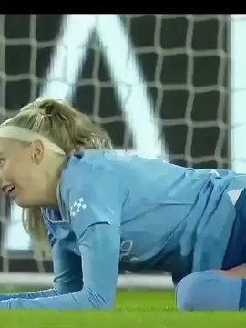 British Celebrity Athlete Football Chloe Kelly Soccer Thot Ass Manchester UK Soccer