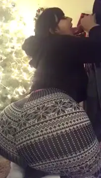 HOT PAWG MOM WILL MAKE YOU CUM WITH HER HUGE BOOTY
