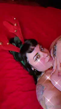 Goth w/ Fat Tits & Huge Areolas OF