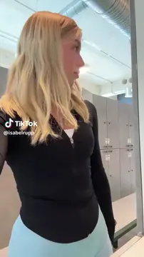 Rata de academia em forma