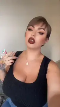 AMARETTO TEASE & TITTYDROP