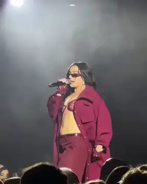 Charli XCX big tits and ass pics and vids