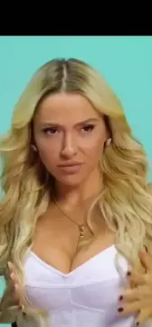 Hadise | Turkish Celeb Milf with nice tits