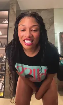Meg throwing ass