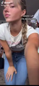 Julia Ernst p2 (TikToker)