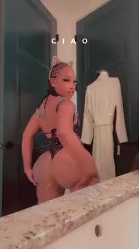 Emary chanel