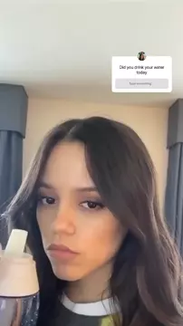 Page, jennaortega, ortega_jenna