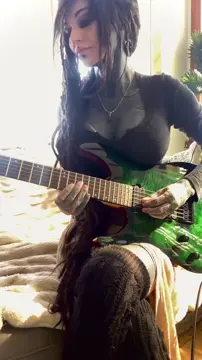 jak nola - tattooed and pierced tiktok musician model and artist - tatted tats piercings